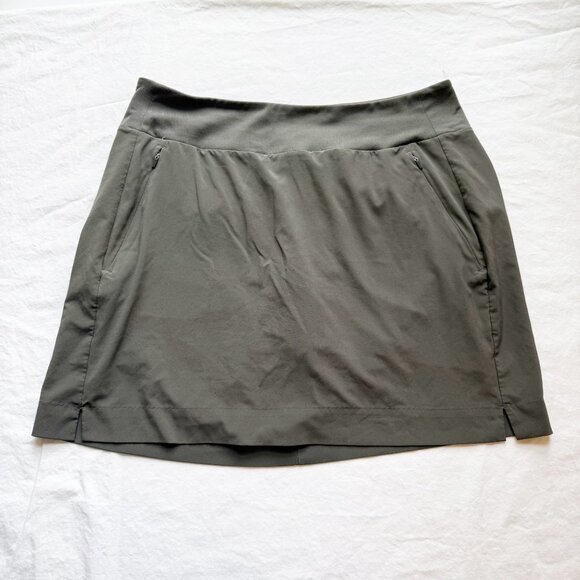 Athleta Sojo Skort Size 10 Green Lightweight Stretch With Built-In Shorts - Picture 1 of 5